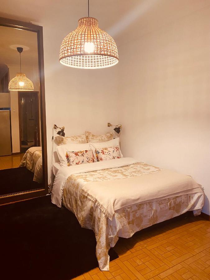 Apartamento Com Patio Na Rua Principal Da Cidade OOporto Exteriör bild